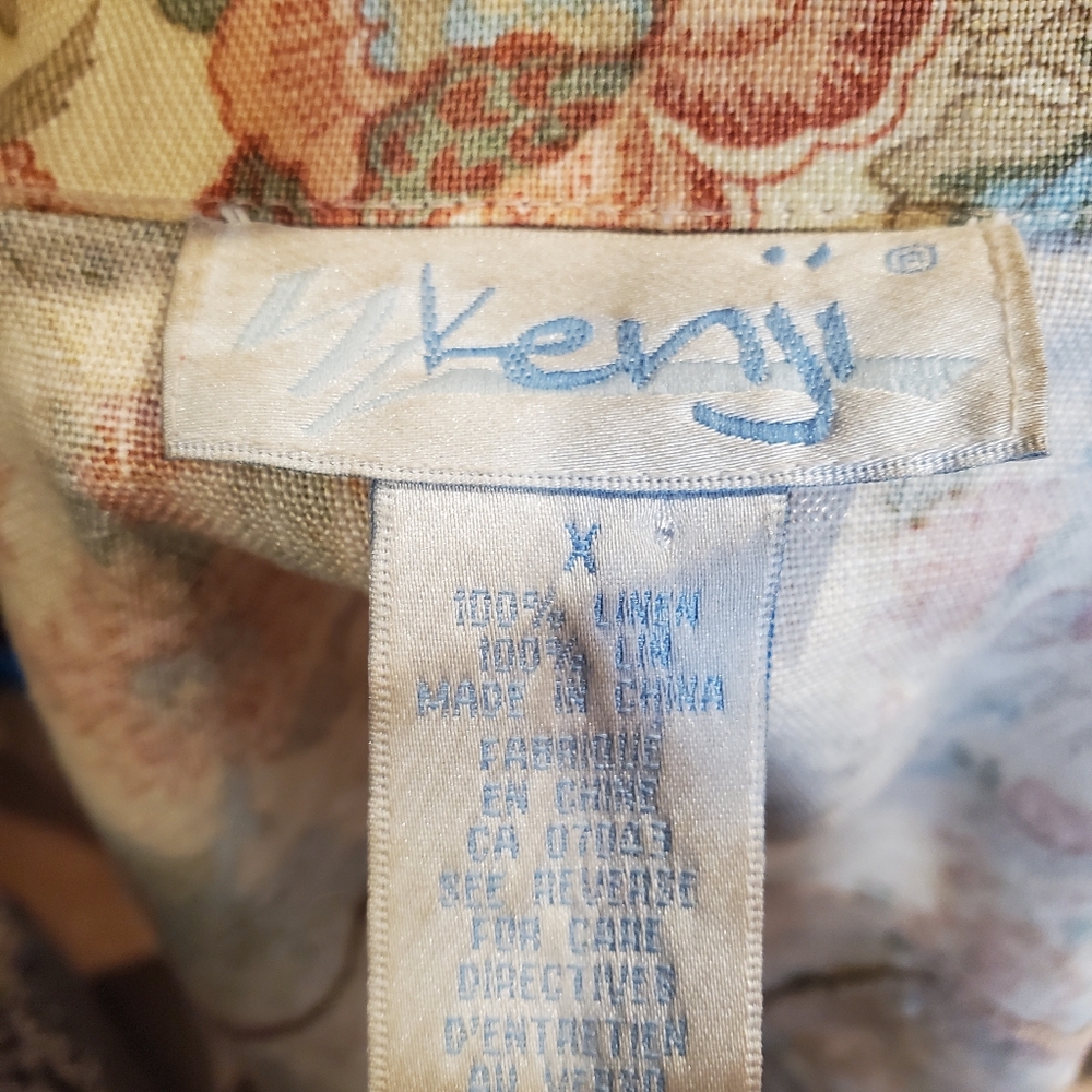 Cream Floral Print Jean Jacket for Casual Wear - Picture 9 of 9